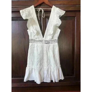 NWT! Beautiful boho dress with plunging neckline/open back (Rosedress)White(S)